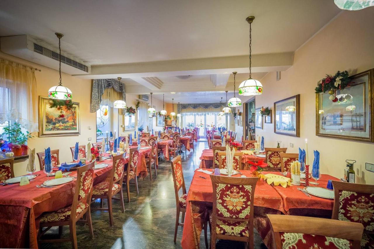 Albergo Ristorante Fabrizio Caorle Zewnętrze zdjęcie